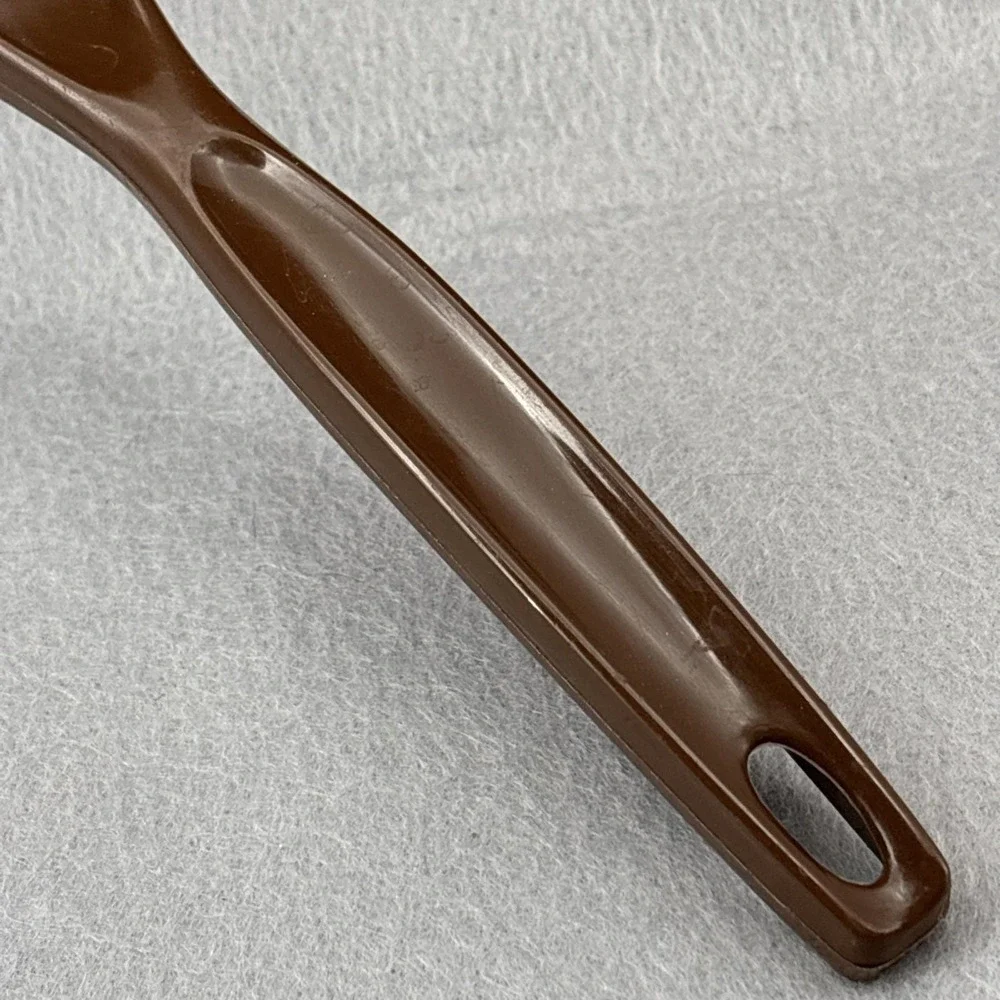 Vintage Foley Brown Nylon Plastic Potato Masher 9.75